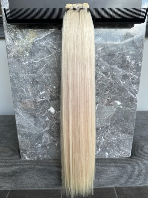 Genius trense. 50 gram. Ice Blond. Farve 60A med mørk trense